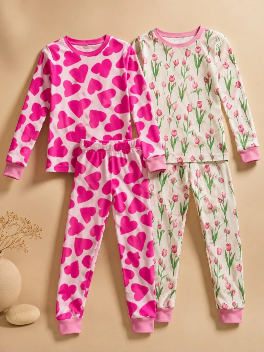 Reshee 4 Piece Girls Pajama Bundle Size 8 / 6-7Y Hearts Tulips